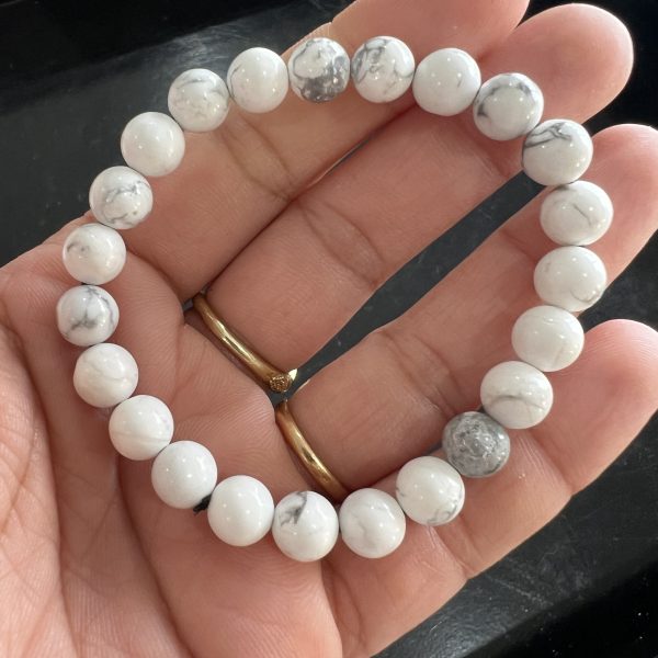 HowliteBracelet