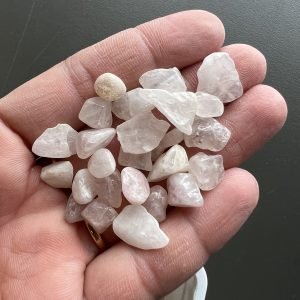 Rose Quartz Chips